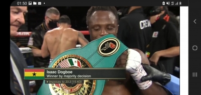 Ghana&rsquo;s Isaac Dogboe outpunches Christopher D&iacute;az to retain NABF featherweight title