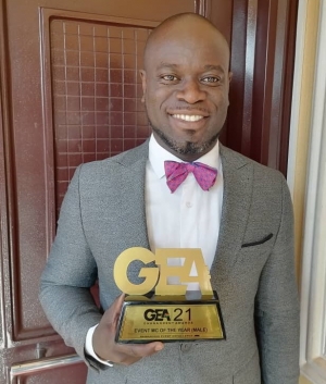Nat Attoh named the Event MC of the Year (Male)