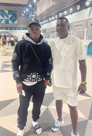 Boxing Sensation Alfred Lamptey and trainer Ebenezer Adjei leave for training in RSA