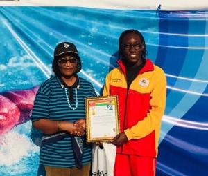 Unilez Takyi Receives Her WISA Achievers Award