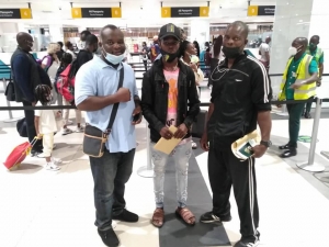 Ghana Super Bantamweight Champion Theophilus Tetteh leaves for RSA