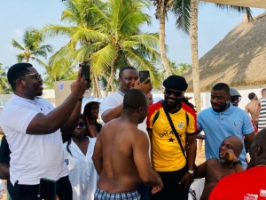Musician Samini Boosts Black Stars&rsquo; Morale In Abidjan