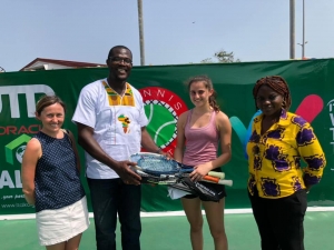 16 year old tennis player Lara from the UK  donates  rackets to support young people in Ghana