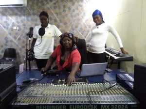 Queen Ella's Studio To Support Talented Girls