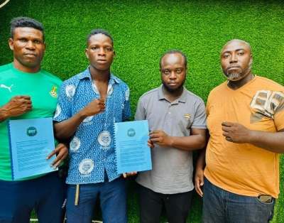 Streetwise Management Sign Rising Boxer, Africanus Neequaye